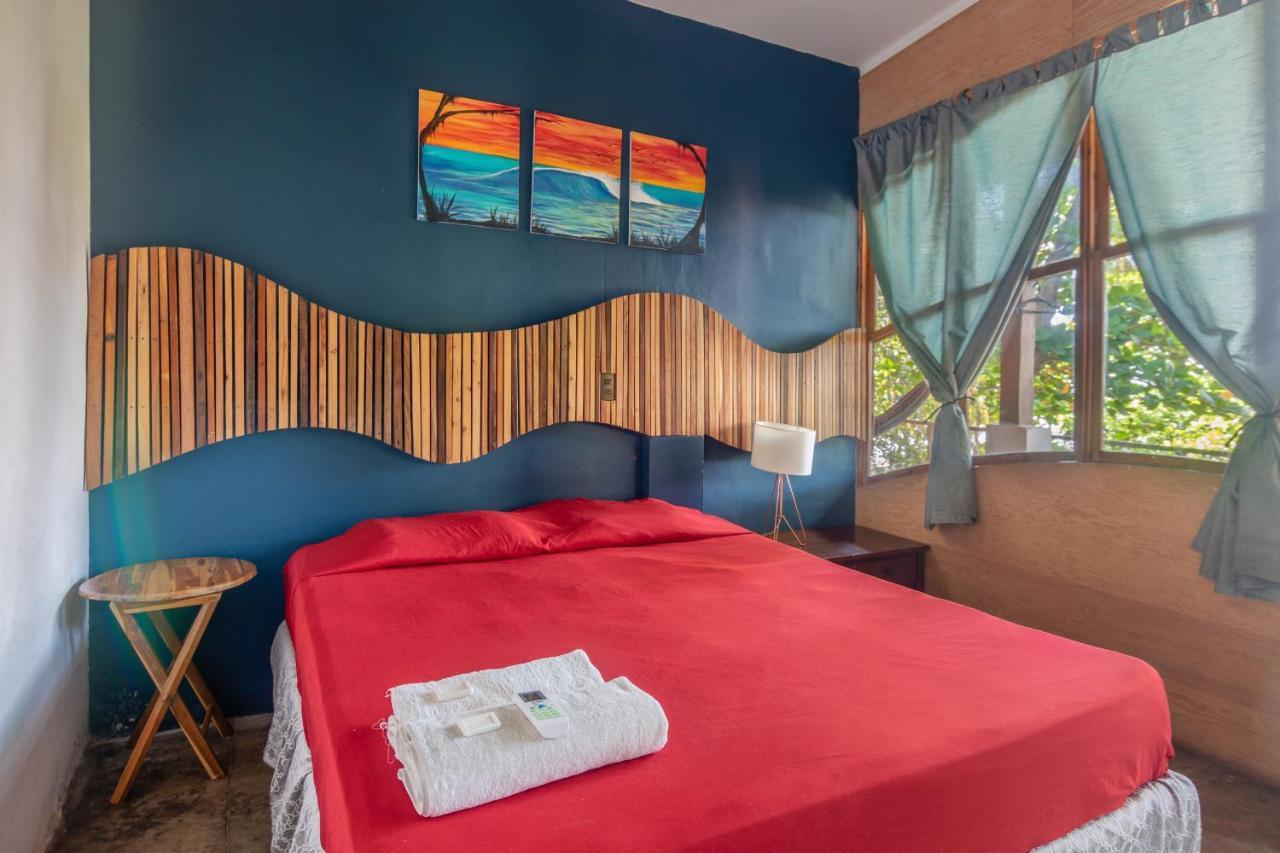 Esencia Nativa Hotel El Zonte Bagian luar foto