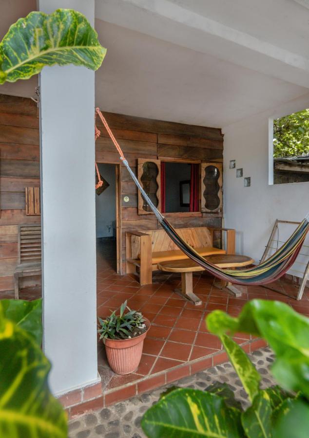 Esencia Nativa Hotel El Zonte Bagian luar foto