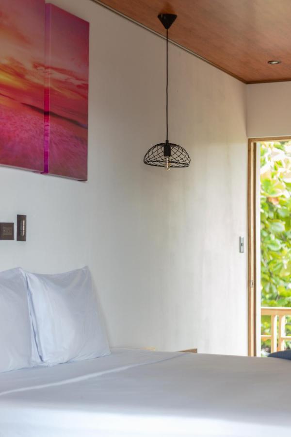 Esencia Nativa Hotel El Zonte Bagian luar foto