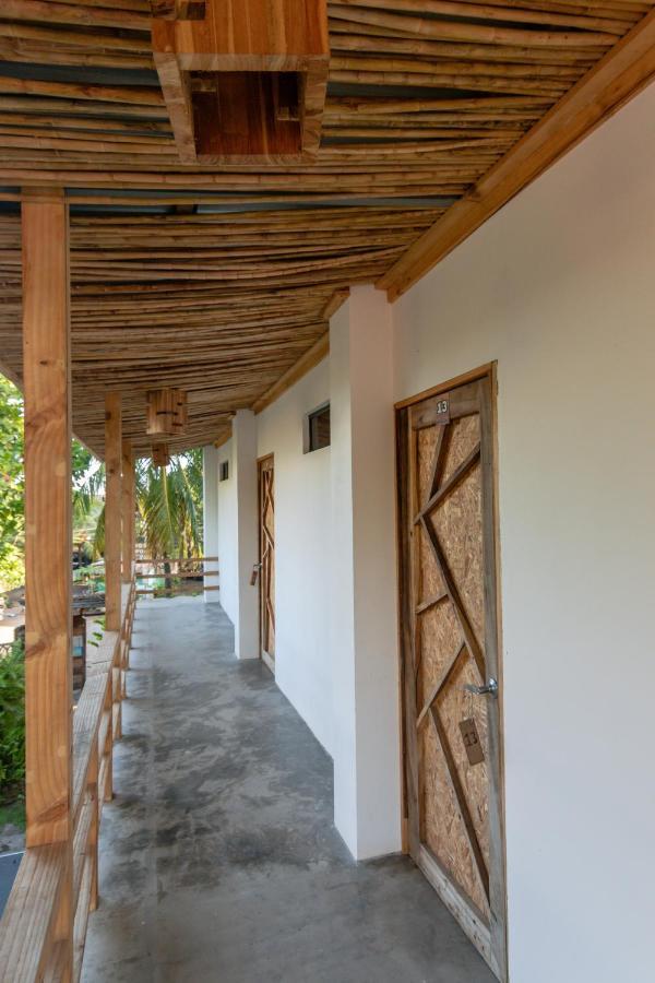 Esencia Nativa Hotel El Zonte Bagian luar foto